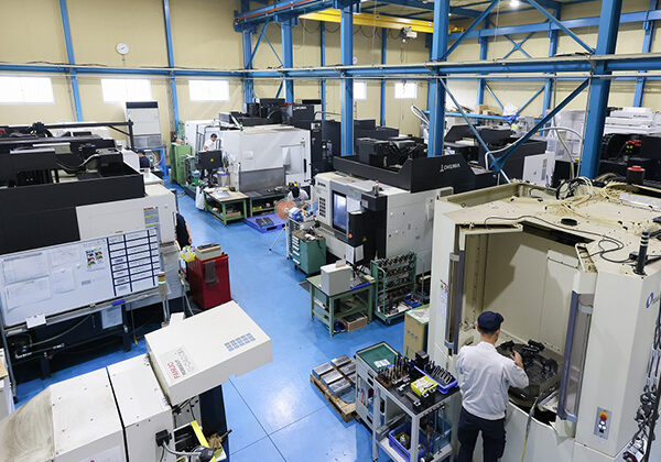 company_honsha_04 部品内製工場
